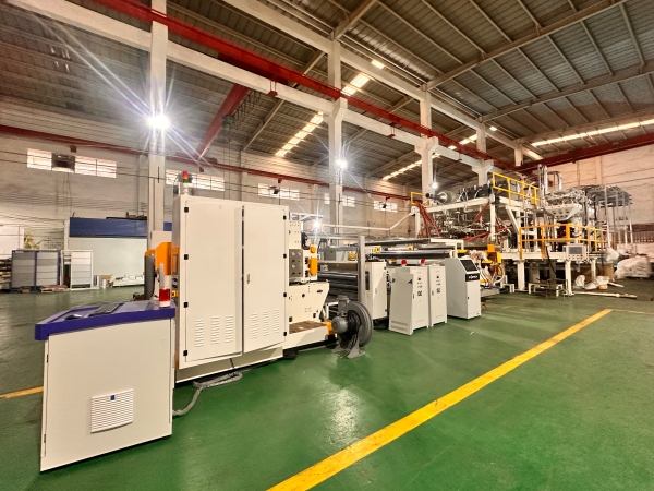 Midian breathable film machine manufacturer.jpg