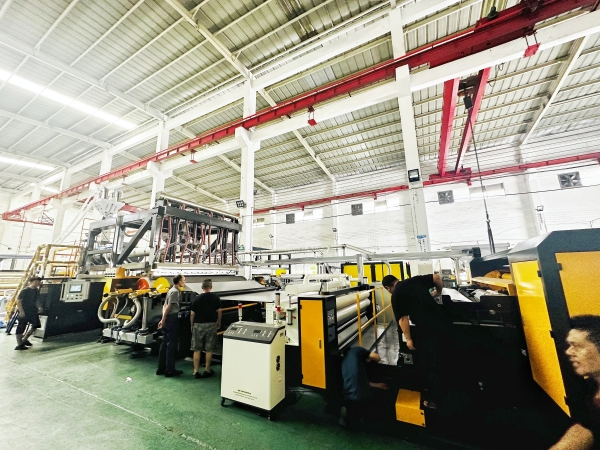 ABC three-layer PE cast film equipment ABC three-layer PE cast film equipment