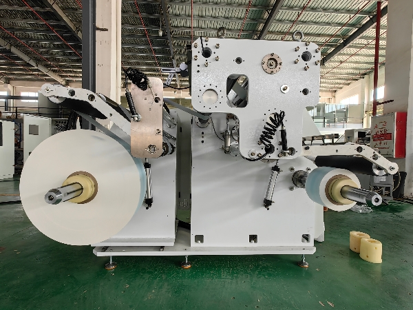 rewinder machine for hygienic PE film rewinder machine for hygienic PE film