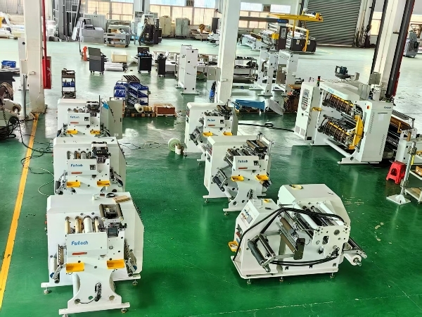 - Breathable PE film rewinder.jpg